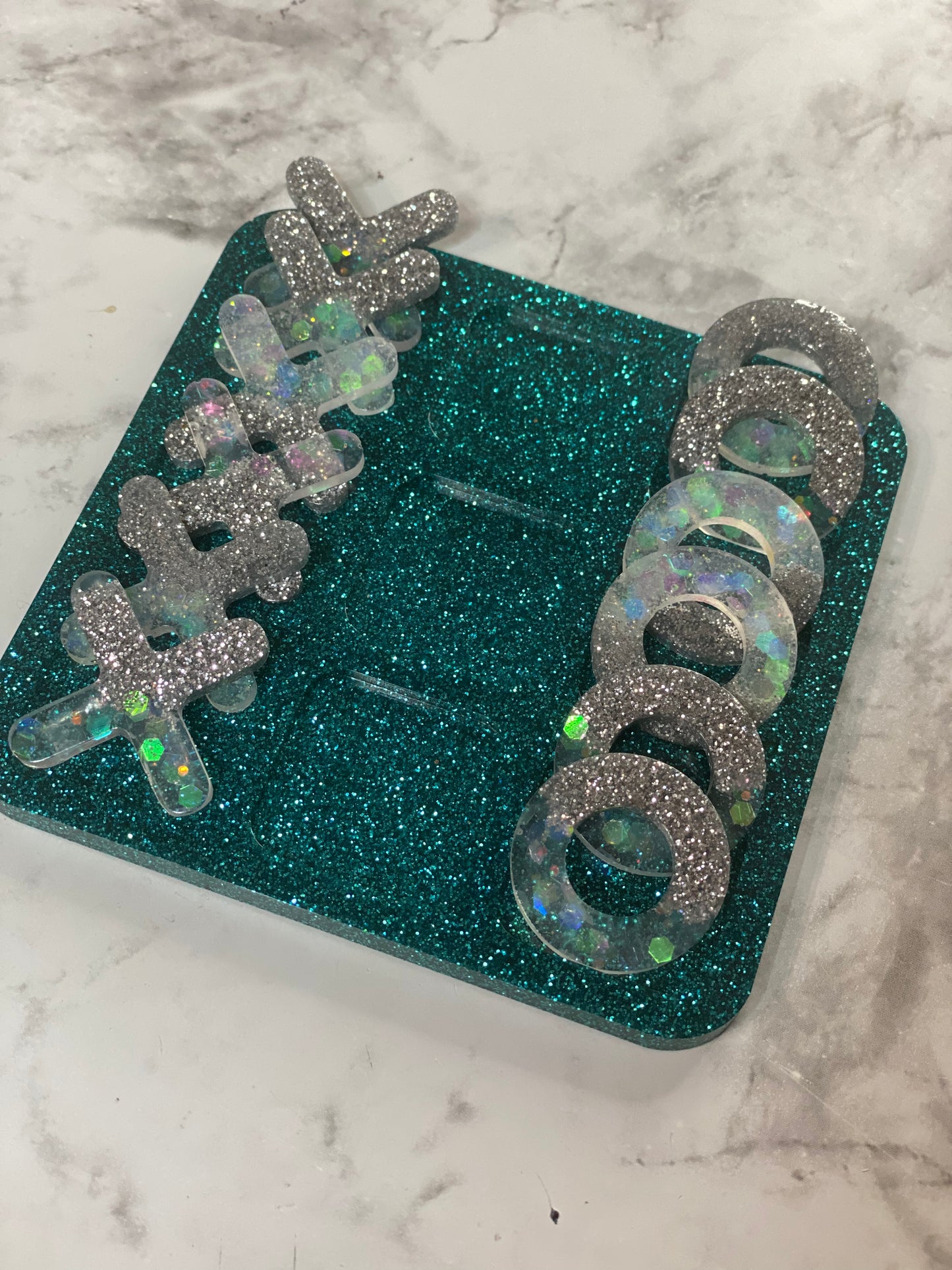 Tic Tac Toe Game- Split glitter pieces